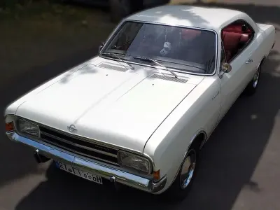 Używany Opel Rekord 90 KM (66 kW) 1968 Biały Sedan/Limuzyna