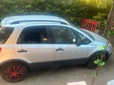 Begagnad Fiat Sedici 110 HK (80 kW) 2009 Silver SUV