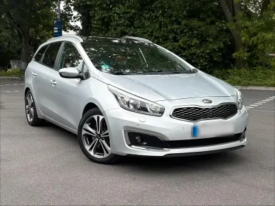 Gebraucht Kia Ceed 136 PS (100 kW) 2017 Grau Kleinwagen