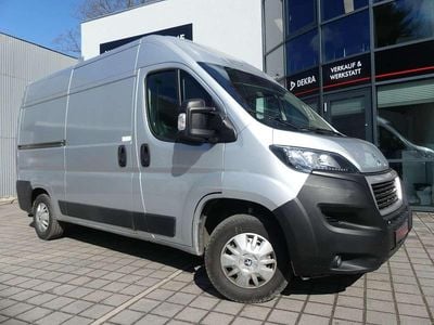 Gebraucht Peugeot Boxer Premium 140 PS (102 kW) 2020 Gris aluminium (metallic) Van
