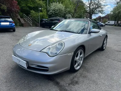 Gebraucht Porsche 911 Carrera 4 Cabriolet 320 PS (235 kW) 2001 Silber Cabrio