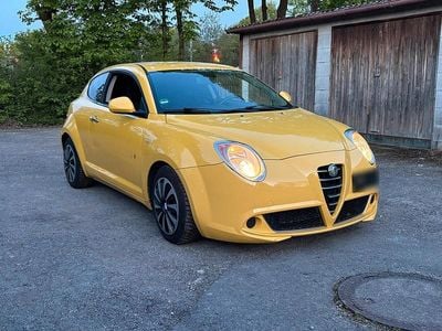 Second-hand Alfa Romeo MiTo 150 CP (110 kW) 2009 Galben Hatchback