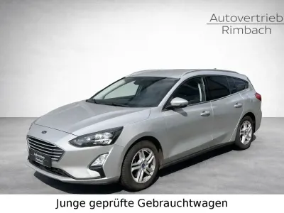 Gebraucht Ford Focus Cool & Connect 101 PS (74 kW) 2021 Silber Kombi