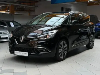Gebraucht Renault Scenic E-Tech Business 140 PS (102 kW) 2022 Schwarz SUV