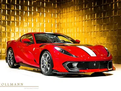 Second-hand Ferrari 812 829 CP (609 kW) 2022 Roșu Coupe
