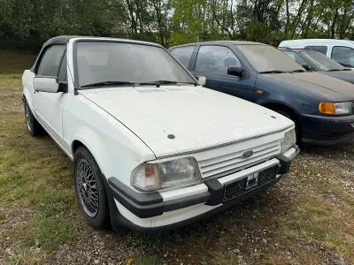 Gebraucht Ford Escort Cabriolet 102 PS (75 kW) 1983 Cabrio