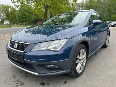 Używany Seat Leon X-Perience 4Drive 184 KM (135 kW) 2017 Niebieski Kombi
