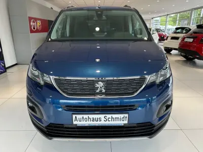 Gebraucht Peugeot Rifter Allure 131 PS (96 kW) 2022 Blau Van / Kleinbus