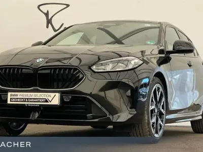 Gebraucht BMW 120 M Sport 150 PS (110 kW) 2025 Saphirschwarz metallic Kleinwagen