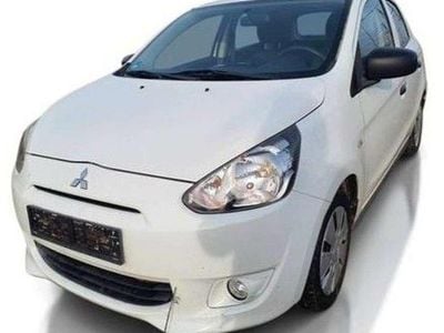 Weiß Gebraucht 2013 Mitsubishi Space Star Kleinwagen | 4.900 € (Guter Preis)