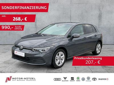 Usata VW Golf VIII Life 131 CV (96 kW) 2023 Grigio Berlina