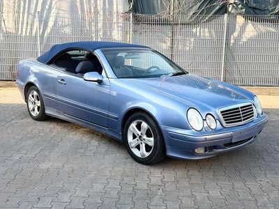 Gebraucht Mercedes CLK200 163 PS (119 kW) 2000 Blau Cabrio