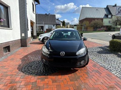 Gebraucht VW Golf VI Trendline 105 PS (77 kW) 2011 Schwarz Kleinwagen