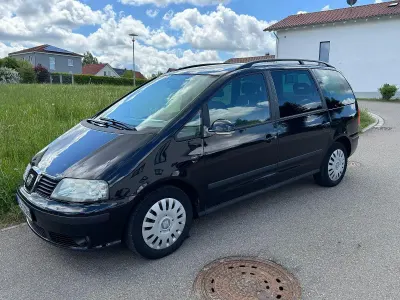 Gebraucht Seat Alhambra Reference 140 PS (102 kW) 2010 Schwarz Van / Kleinbus