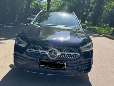Używany Mercedes GLA180 136 KM (100 kW) 2021 Czarny SUV