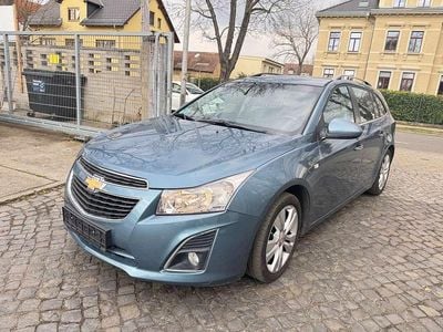 Gebraucht Chevrolet Cruze LTZ 163 PS (119 kW) 2013 Mystic moonlight blue met Kombi
