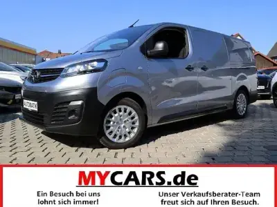 Usado Opel Vivaro-e Combi Edition 100 kW (136 HP) 2022 Andere Van