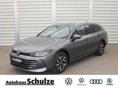 Neu VW Passat Business 150 PS (110 kW) 2026 Grau Kombi