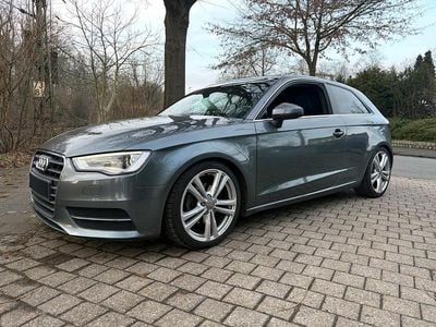 Gebraucht Audi A3 150 PS (110 kW) 2013 Grau Coupé