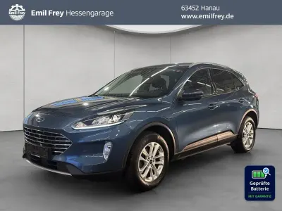 Używany Ford Kuga Titanium 224 KM (164 kW) 2022 Niebieski SUV