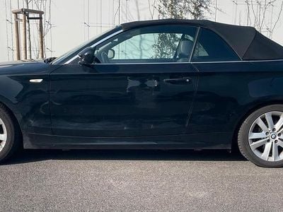 Gebraucht BMW 128 231 PS (169 kW) 2011 Schwarz Cabrio