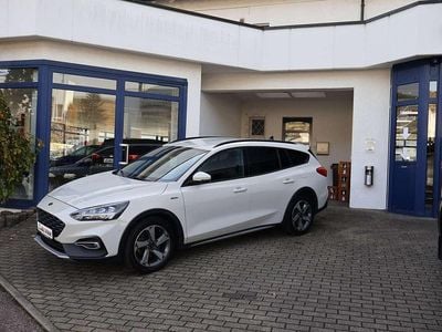 Metropolisweiß Gebraucht 2021 Ford Focus Active X Kombi | 16.750 € (Fairer Preis)