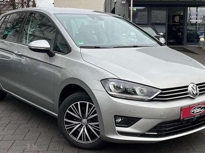 Gebraucht VW Golf Sportsvan 125 PS (91 kW) 2016 Tungsten silver metallic Van / Kleinbus