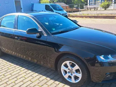 Gebraucht Audi A4 170 PS (125 kW) 2009 Schwarz Limousine