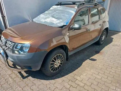 Gebraucht Dacia Duster 90 PS (66 kW) 2014 Braun SUV