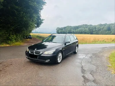 Gebraucht BMW 530 Exclusive 235 PS (172 kW) 2009 Schwarz Kombi