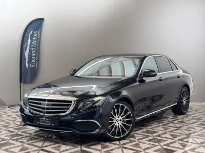 Gebraucht Mercedes E400 Exclusive 340 PS (250 kW) 2019 Cavansitblau Limousine