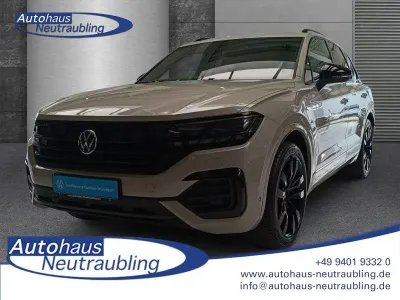 Gebraucht VW Touareg R-line 286 PS (210 kW) 2023 Sechura beige SUV