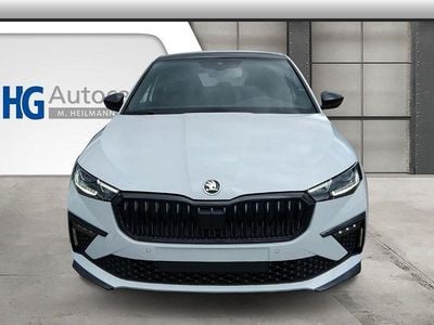 Weiß Neu 2026 Skoda Scala Monte Carlo Kleinwagen | 28.590 € (Fairer Preis)