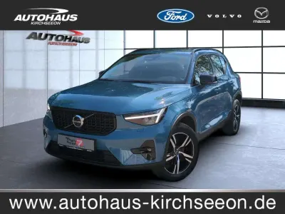 Gebraucht Volvo XC40 Plus 163 PS (119 kW) 2023 Fjord blue SUV