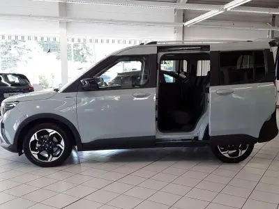 Gebraucht Ford Tourneo Courier Active 125 PS (91 kW) 2024 Cactus gray Van / Kleinbus