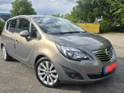 Gebraucht Opel Meriva 105 PS (77 kW) 2010 Braun Van / Kleinbus