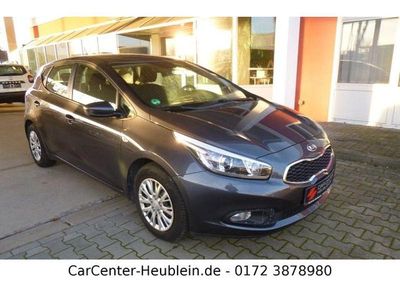 Dark gun metal Gebraucht 2014 Kia Ceed Kleinwagen | 8.999 € (Fairer Preis)