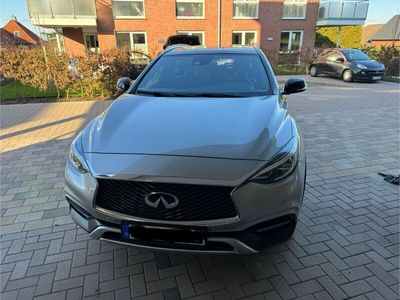 gebraucht Infiniti QX30 2.2d DCT AWD Premium Tech