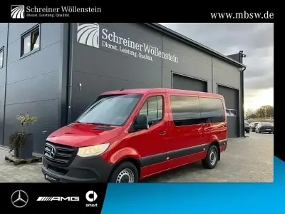 Używany Mercedes Sprinter 170 KM (125 kW) 2022 Czerwony Van