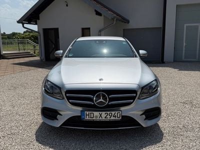 Mercedes E300