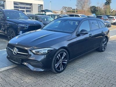 Gebraucht Mercedes C220 Avantgarde 200 PS (147 kW) 2022 Grün Limousine