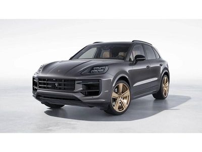 Grau Gebraucht 2025 Porsche Cayenne Black Edition SUV | 106.900 € (Etwas zu teuer)