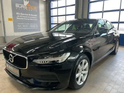 Gebraucht Volvo S90 Momentum 150 PS (110 kW) 2017 Schwarz Limousine