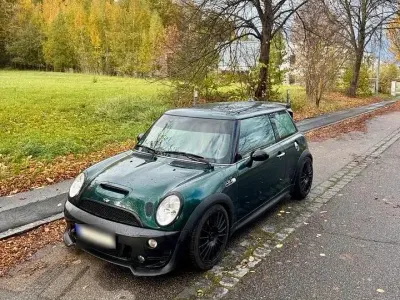 Gebraucht Mini John Cooper Works 163 PS (119 kW) 2004 Grün Kleinwagen