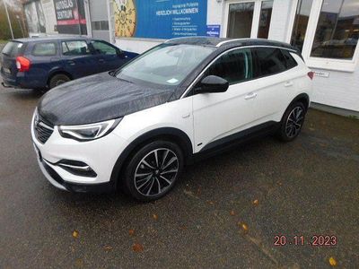 Perlmutt weiss Gebraucht 2021 Opel Grandland X Ultimate SUV | 26.690 € (Etwas zu teuer)