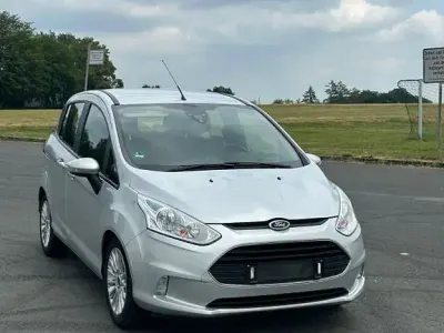 Gebraucht Ford B-MAX 106 PS (77 kW) 2014 Silber Van / Kleinbus
