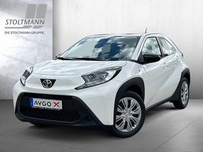 Neu Toyota Aygo X Business Edition 72 PS (52 kW) 2025 Weiß SUV