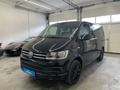 Gebraucht VW Multivan Comfortline 199 PS (146 kW) 2019 Deep black perleffekt Van / Kleinbus