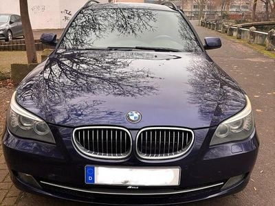 Gebraucht BMW 525 Lifestyle 197 PS (144 kW) 2009 Blau Kombi