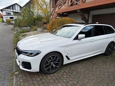 Second-hand BMW 530e M Sport 292 CP (214 kW) 2020 Alb Break